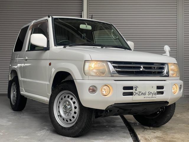 2004 MITSUBISHI Pajeromini XR
