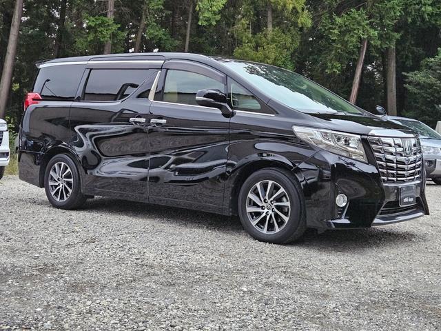 2017 Toyota ALPHARD 2.5X — Photo 1