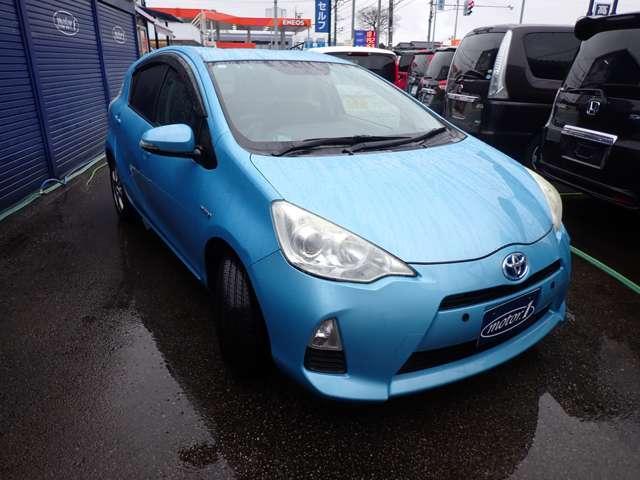 2012 Toyota Aqua 1.5G — Photo 1