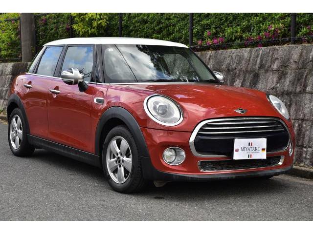 2014 BMW_Mini MINI Cooper 5 Door