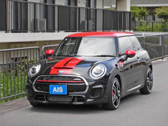2019 BMW_Mini BMW Mini 3HB John Cooper Works — Photo 1