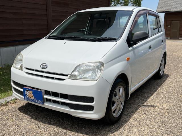 2005 Daihatsu Mira 5D D