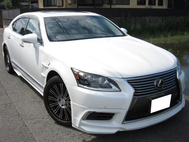 2013 LS600hL Executive Package — Photo 1