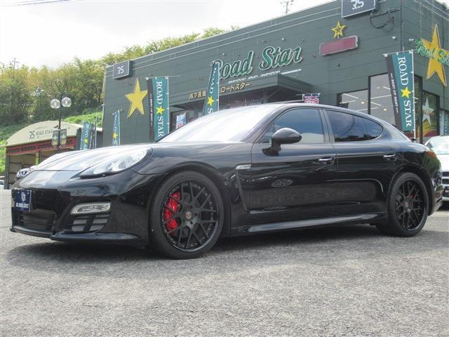 2010 Porsche Panamera Panamera 4S 4.8