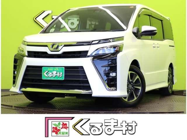 2017 Toyota VOXY ZS / 10-inch Navi
