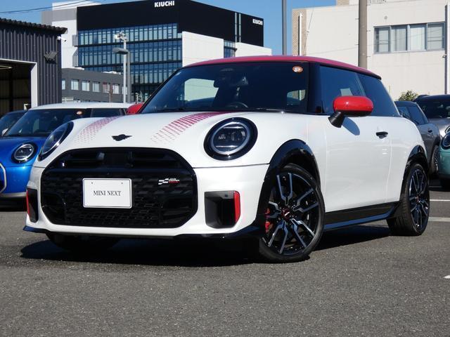 2025 BMW_Mini BMW Mini 3HB John Cooper Works John Cooper Works Trim — Photo 1