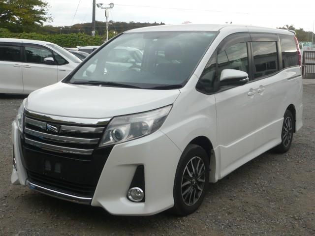 2015 Toyota NOAH Si