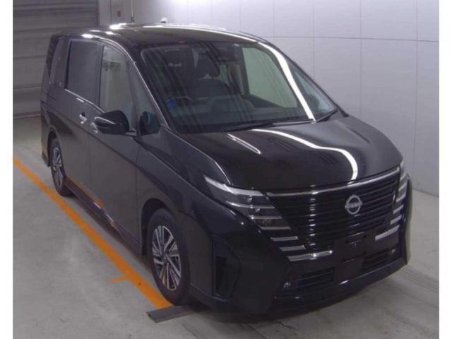 2023 Nissan Serena Highway Star V
