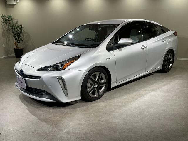 2019 Toyota Prius A Touring Selection