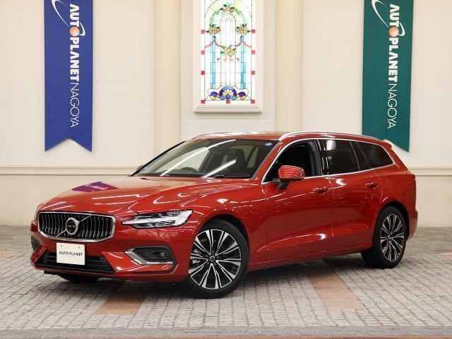 2024 VOLVO V60 Ultimate B4