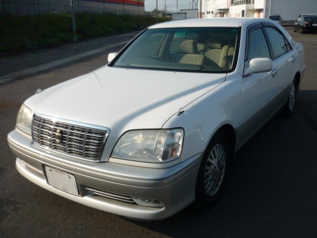 2000 Toyota CROWN Royal Saloon