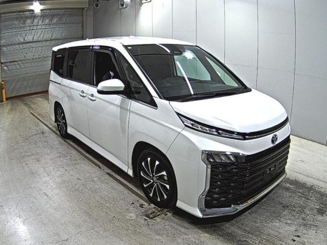 2023 Toyota VOXY Hybrid S-Z