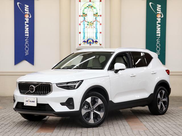 2025 VOLVO VOLVO XC40 Ultra B4 AWD