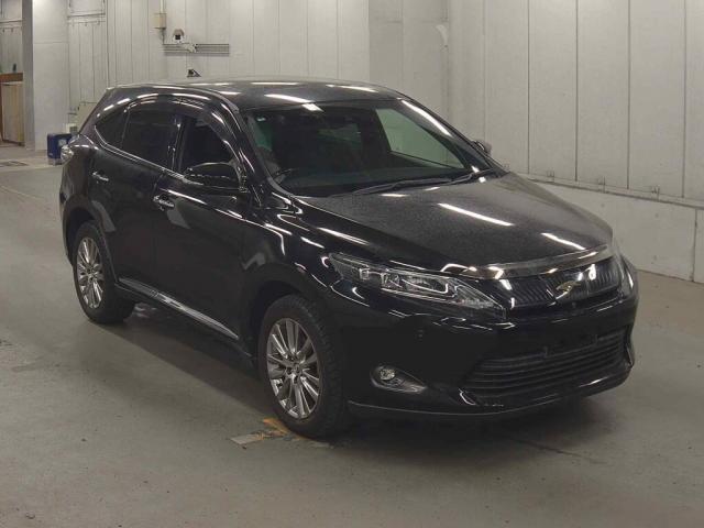 2015 Toyota Harrier Premium Advanced Package — Photo 1
