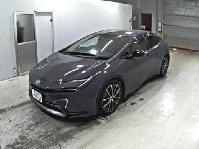 2023 Toyota Prius G — Photo 1