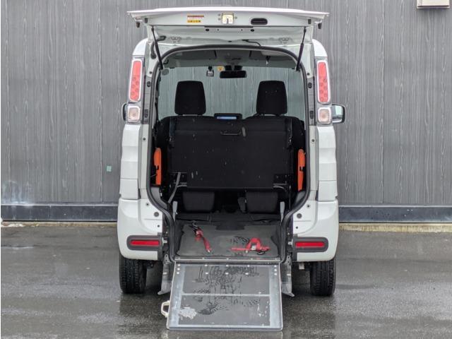 2018 Suzuki Spacia 660 Hybrid G with Wheelchair Accessible Vehicle and Rear Seat