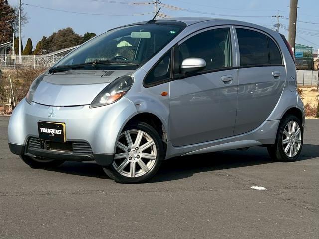 2009 Mitsubishi I T