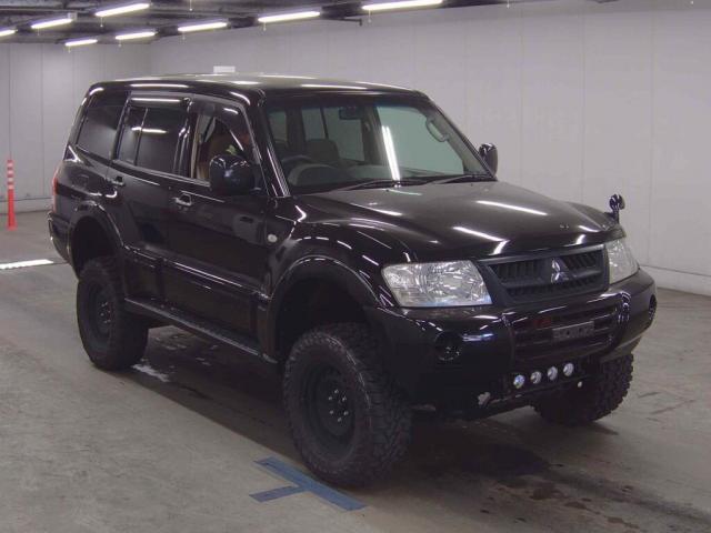 2004 MITSUBISHI Pajero 5D Long ZR
