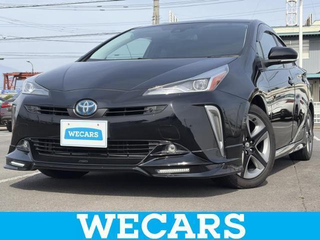 2019 Toyota Prius A Touring Selection — Photo 1