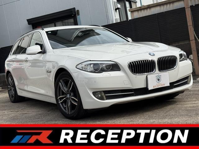 2011 BMW BMW 5series Touring 523i Touring Highline Package