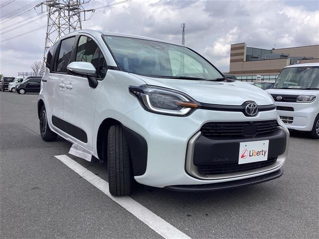 2025 Toyota Sienta Z