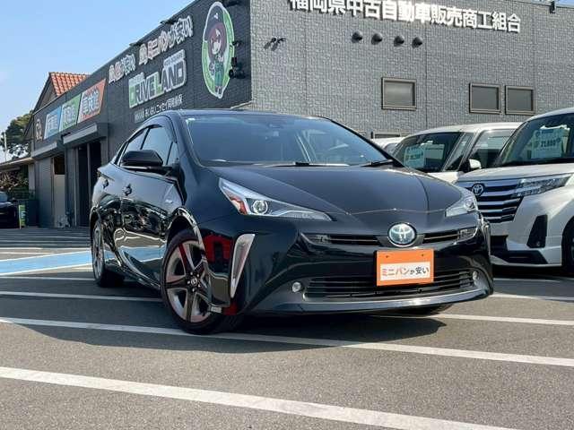 2019 Toyota Prius 1.8S Touring Selection