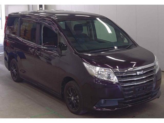 2016 Toyota Noah X Delight Plus