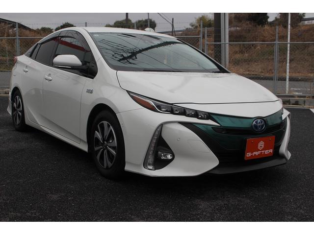 2018 Toyota Prius PHEV 1.8A — Photo 1