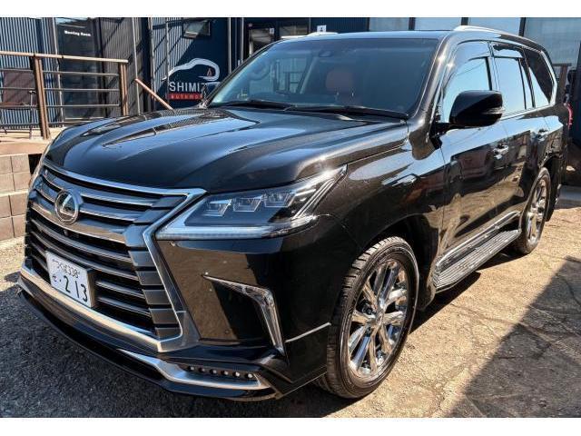 2016 LX LX570 — Photo 1