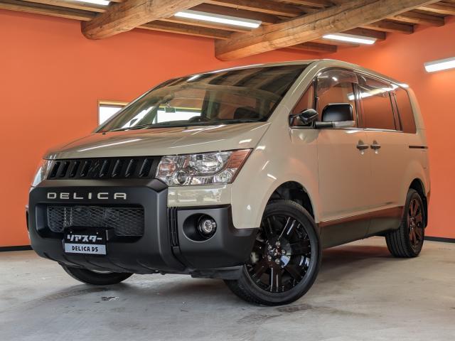 2010 MITSUBISHI DELICA D:5 G Power Package ★ Mid-term Chamonix Aluminum ★ Both Power Sliders ★ Rear Seat Monitor