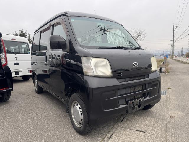 2014 Daihatsu Hijet Cargo Cruise High Roof 4WD Power Window MT Vehicle