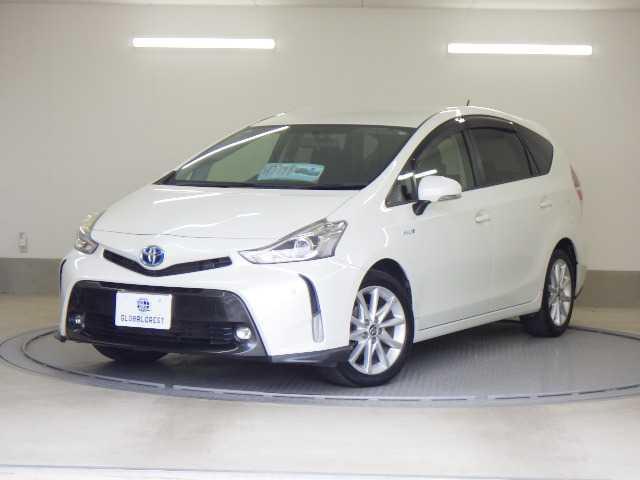 2015 Toyota PRIUS ALPHA 1.8S Touring Selection