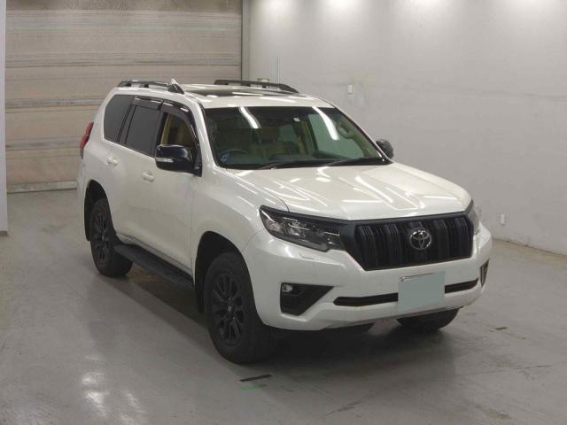 2023 Toyota LandCruiser Prado 5D TX L Package Matte Black Edition