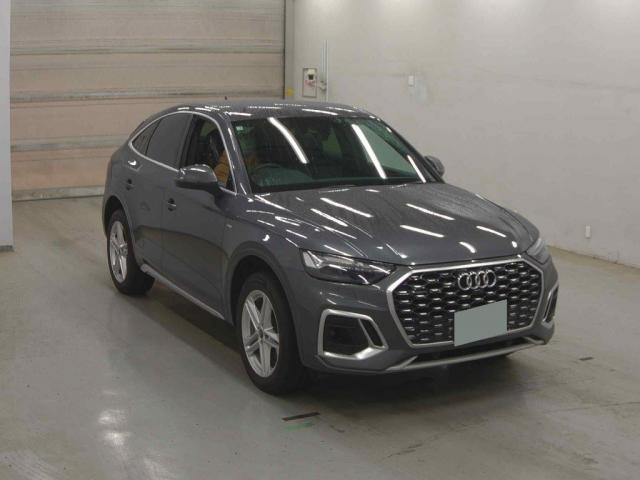 2025 Audi Q5 40 TDI quattro S line