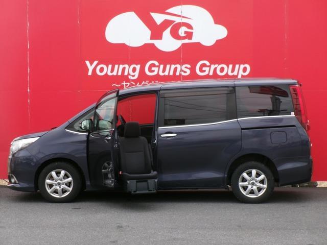 2015 Toyota ESQUIRE 2.0 Xi Side Lift-up Seat Equipped Vehicle 4WD