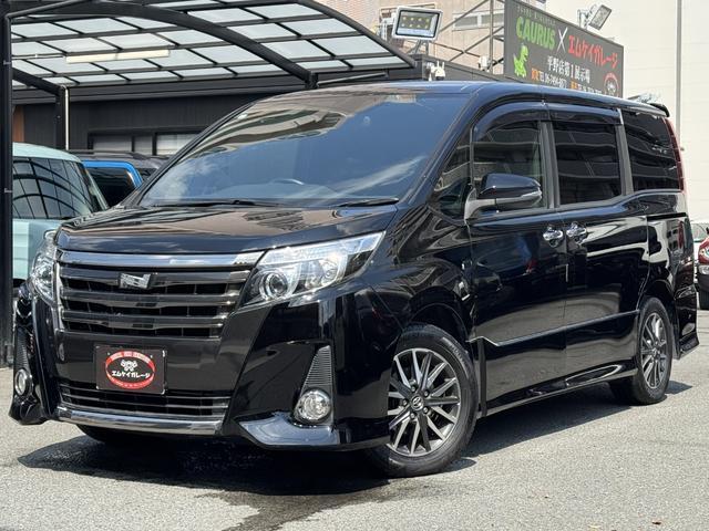 2017 Toyota Noah Si Double Bee — Photo 1