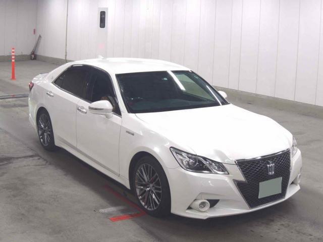 2013 Toyota Crown Hybrid Athlete S