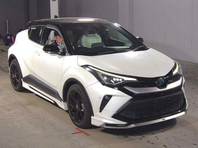 2020 Toyota C-HR Hybrid G Mode Nero Safety Plus