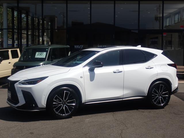 2025 NX Hybrid 350h F Sport 4WD — Photo 1
