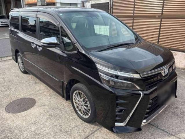 2021 Toyota Voxy Hybrid Hybrid ZS Kirameki?