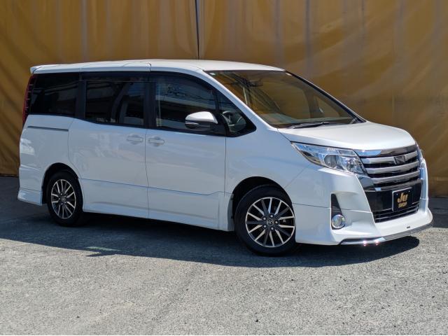 2014 Toyota NOAH 2.0Si