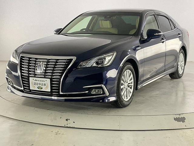 2018 Toyota Crown Hybrid Royal Saloon