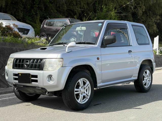 2010 Nissan KIX RS I/CTB