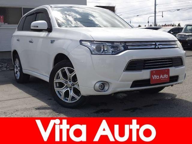2013 MITSUBISHI Outlander PHEV G Navigation Package