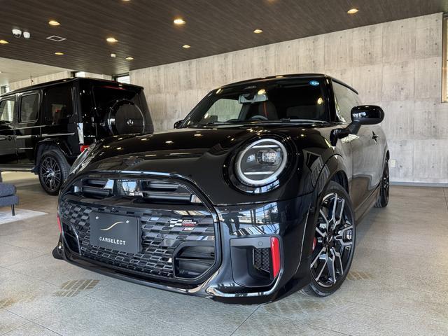 2025 BMW_Mini BMW Mini 3HB John Cooper Works John Cooper Works Trim