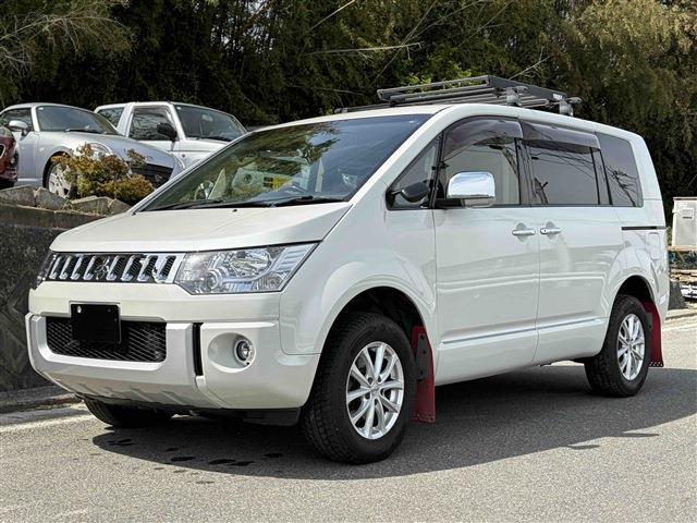 2017 Mitsubishi Delica D5 Chamonix Roof Carrier