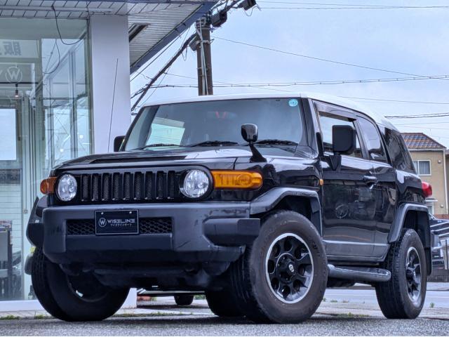 2013 Toyota FJCruiser Black Color Package