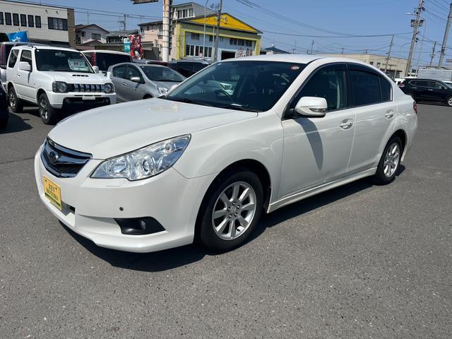 2011 SUBARU Legacy B4 2.5i EyeSight — Photo 1