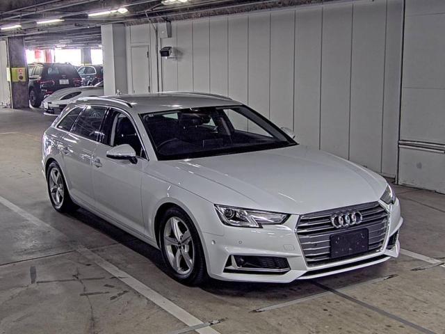 2019 Audi Audi A4 35TSI Sport Assistance PKG