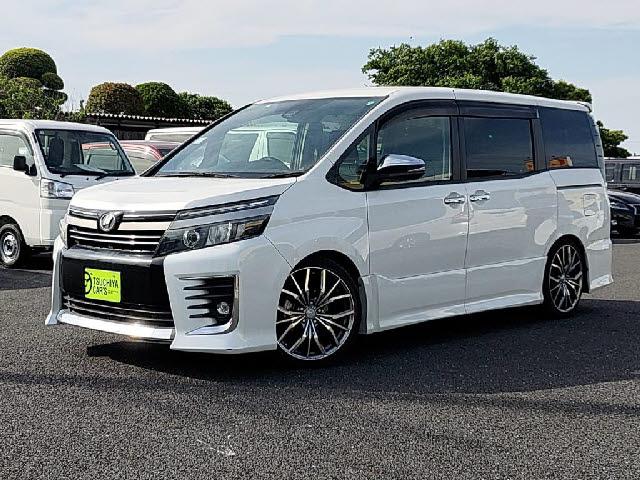 2017 Toyota VOXY Voxy 2.0 ZS Kirameki 2